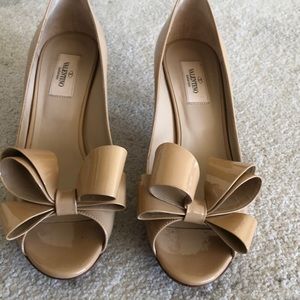 Valentino peep toe kitten heels
